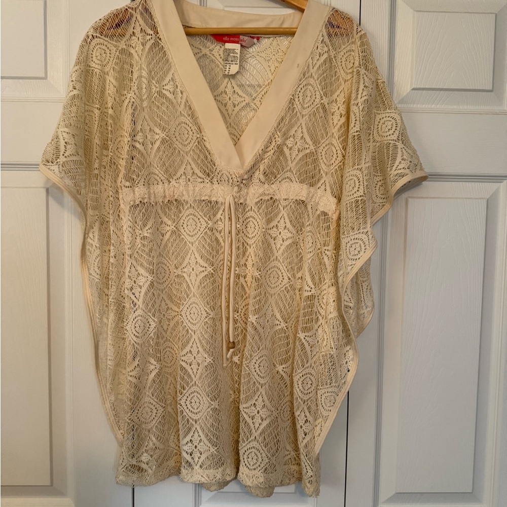 Ella Moss Cream Coverup